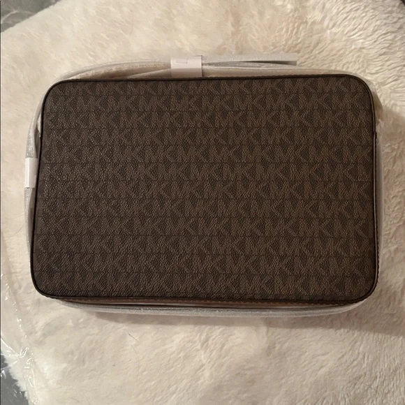 Michael Kors Jet Set East West Crossbody Bag Brown/Gold Large NWT - Picture 5 of 7